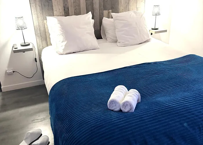 Aux Charmes - Suites Prestige et Petit Déjeuner en chambre - Cote d Opale
